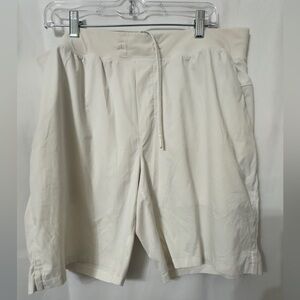 lululemon athletica Cream Athletic Shorts men’s XL